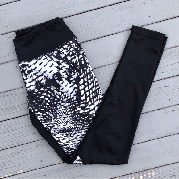 Zella Colorblock mesh-panel full-length leggings M - Picture 8 of 8